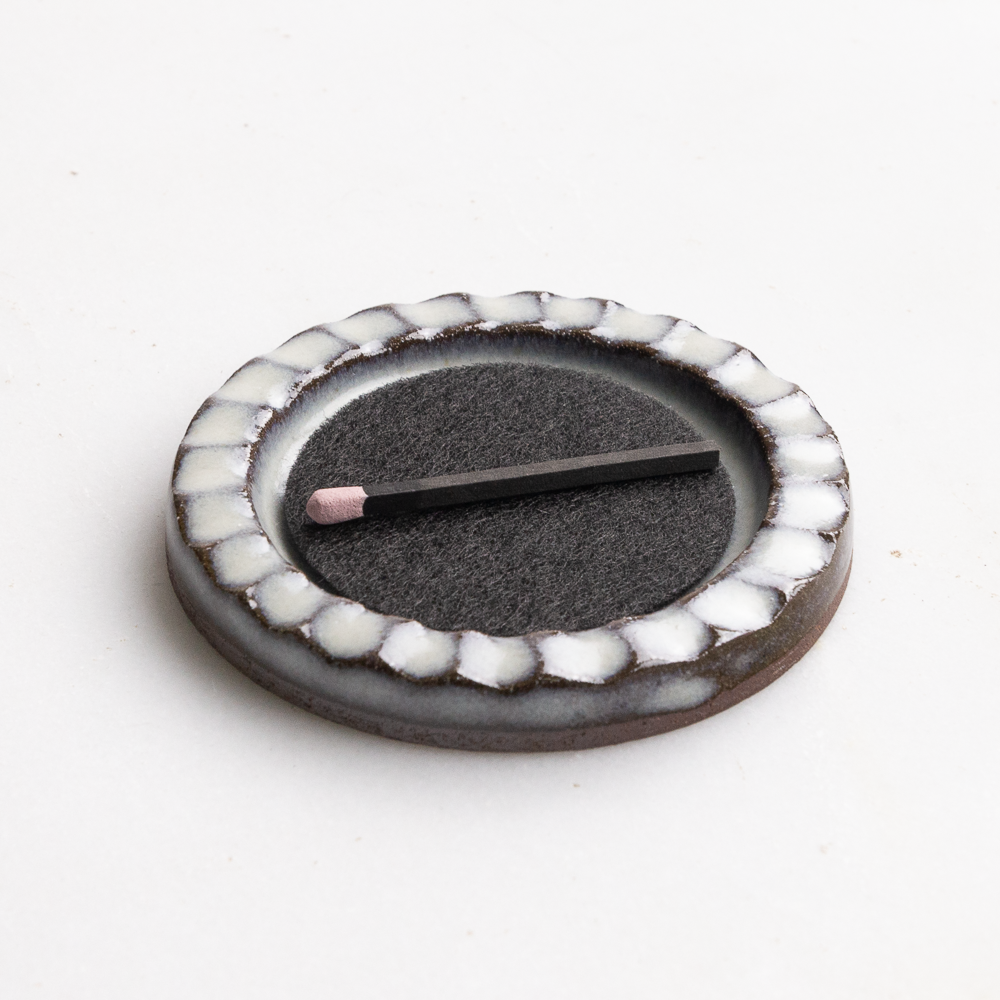 Hibi Ceramic Incense Holder - White