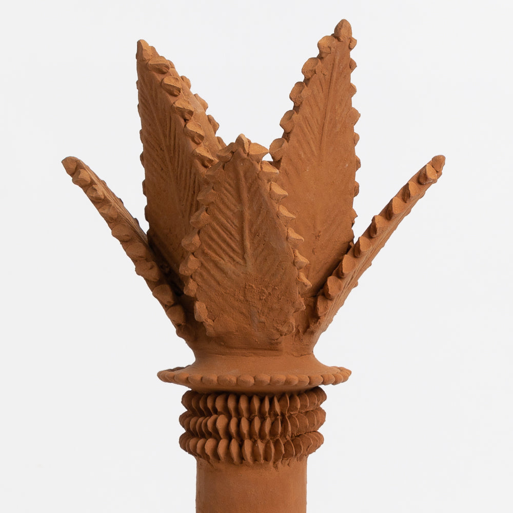 'Reycitos' Clay Leaf Candlestick Holder