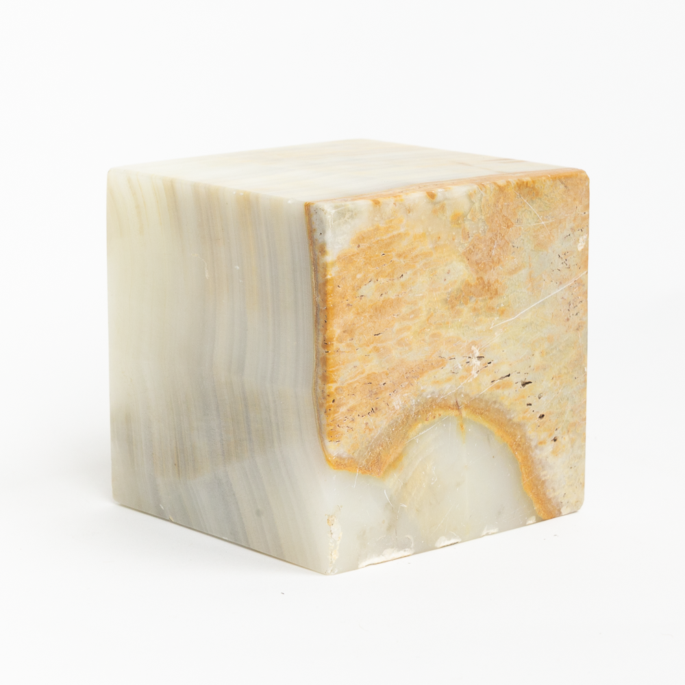 Onyx Cube