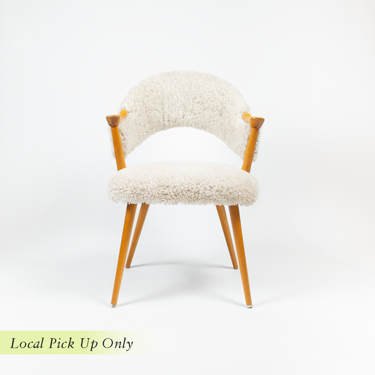 Rounded Off Sheepskin Chair