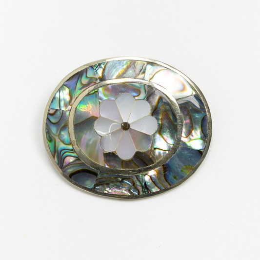 Abalone Flower in Oval