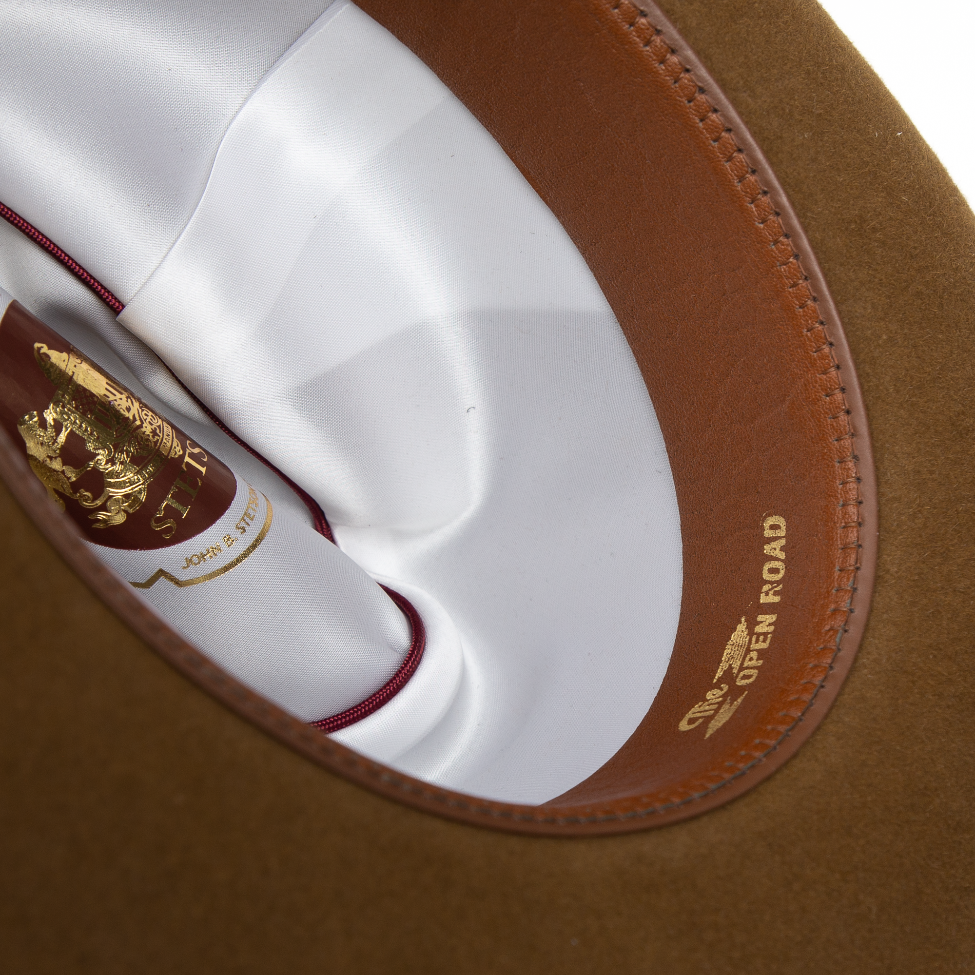 Royal Deluxe Open Road - Cognac – Maufrais-Austin Royal Deluxe Open Road - Cognac – Maufrais-Austin